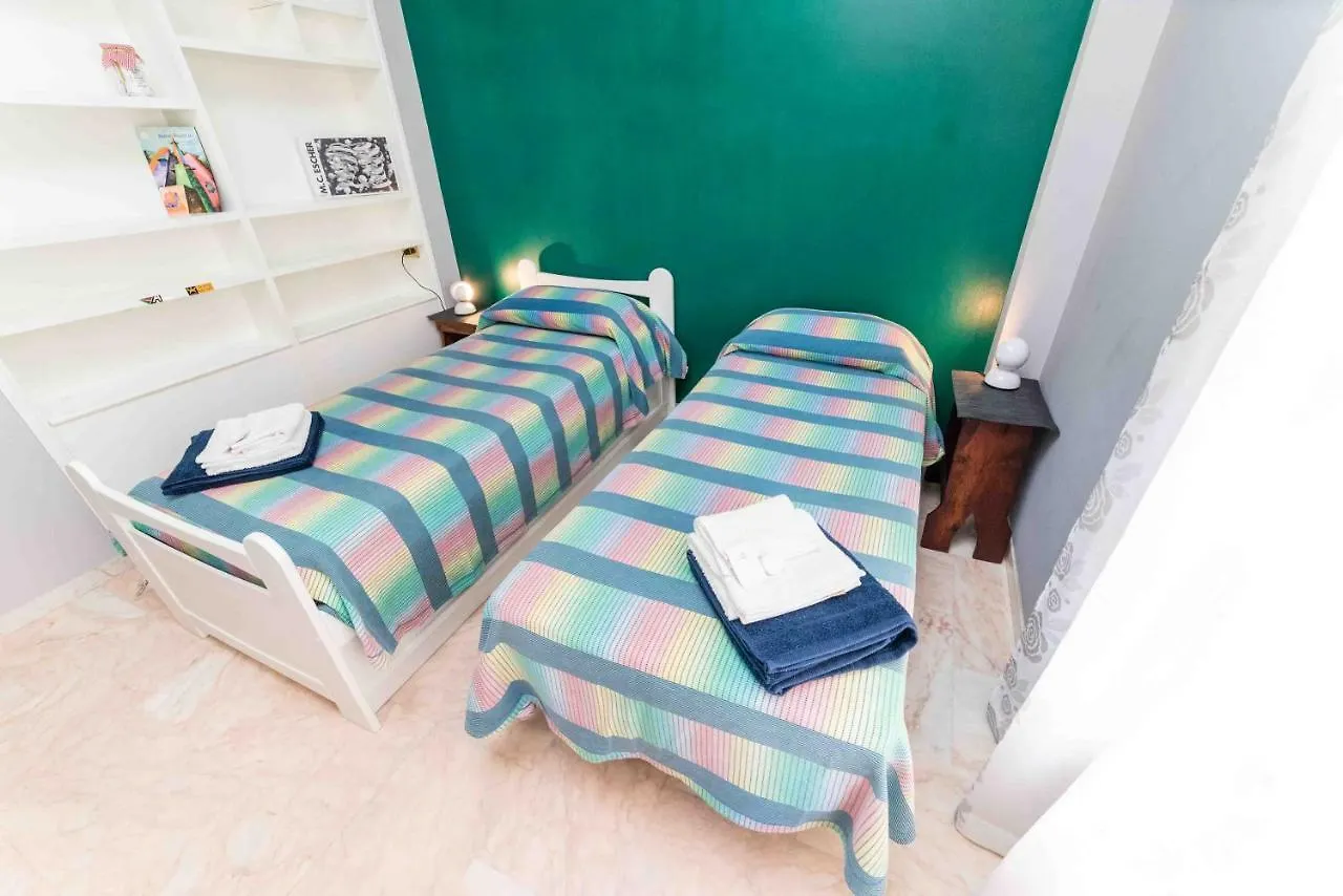 Casa Mare E Monti Castelbuono Apartment